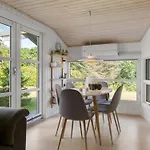 度假居 Legolas - 880m From The Sea By Interhome *